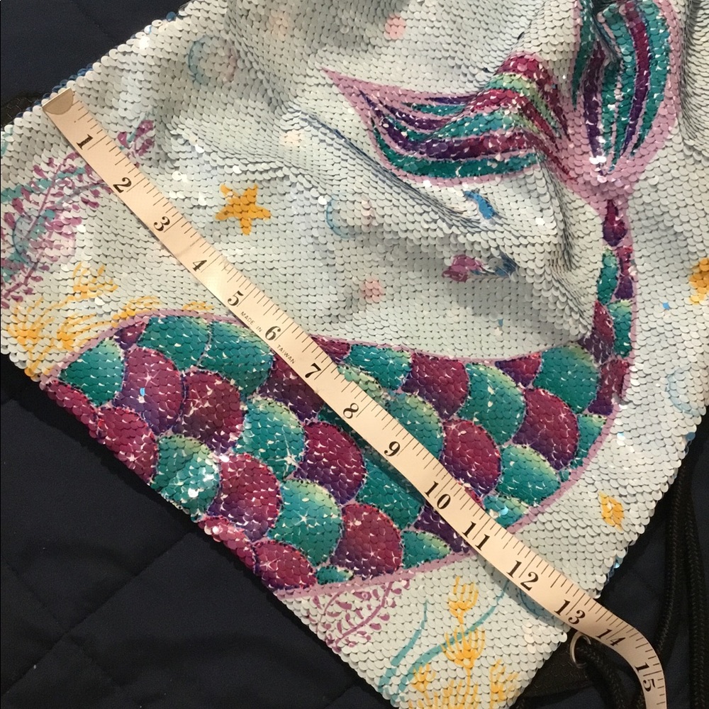 Sequin Backpack! - Picture 2 of 13